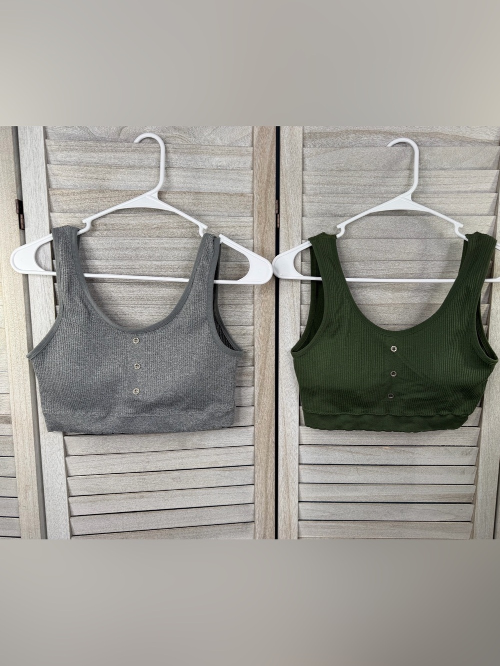 LUCKY BRAND Women's Ribbed Sports Bras (set of 2) Gray/Olive w Button Accent-1X